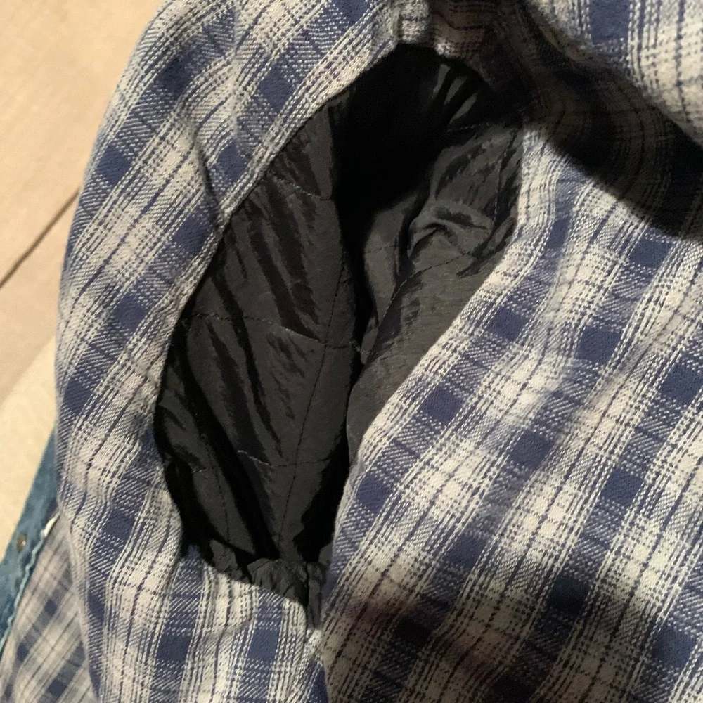 VTG Levi’s fleece lined trucker jacket. Perfect condition! - Picture 10 of 13